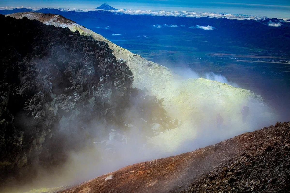 Восхождение на Авачинский вулкан, 1 день