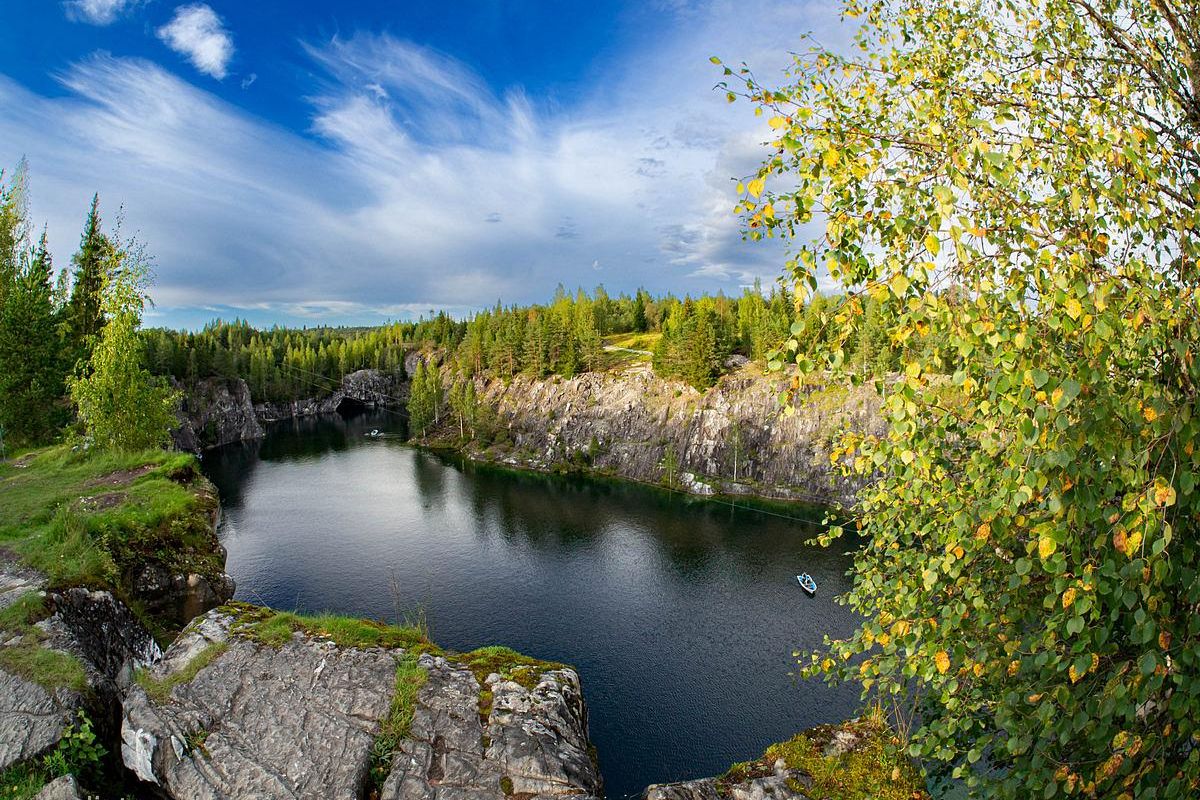 Экскурсия в Рускеалу из Петрозаводска (индивидуально)