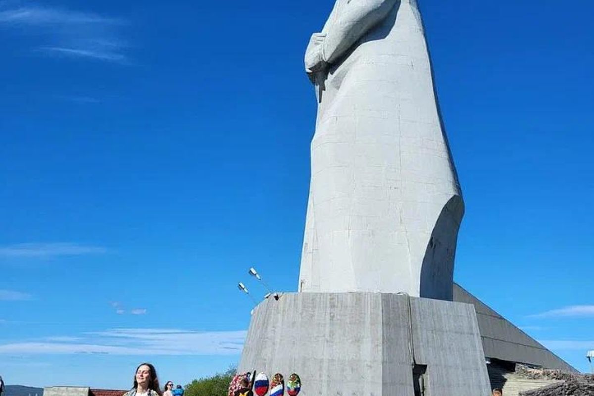монумент Алеше