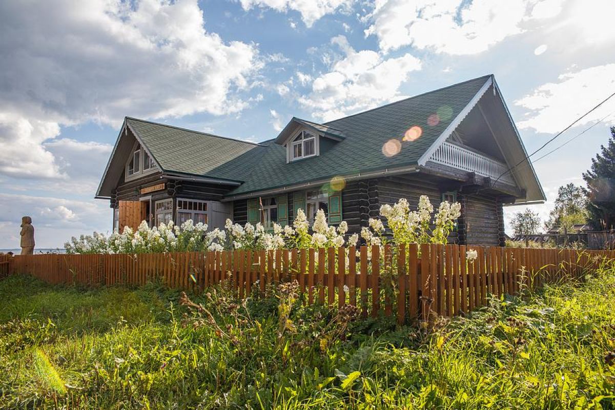 Гостинично-экспозиционный комплекс "Рыбацкая изба"