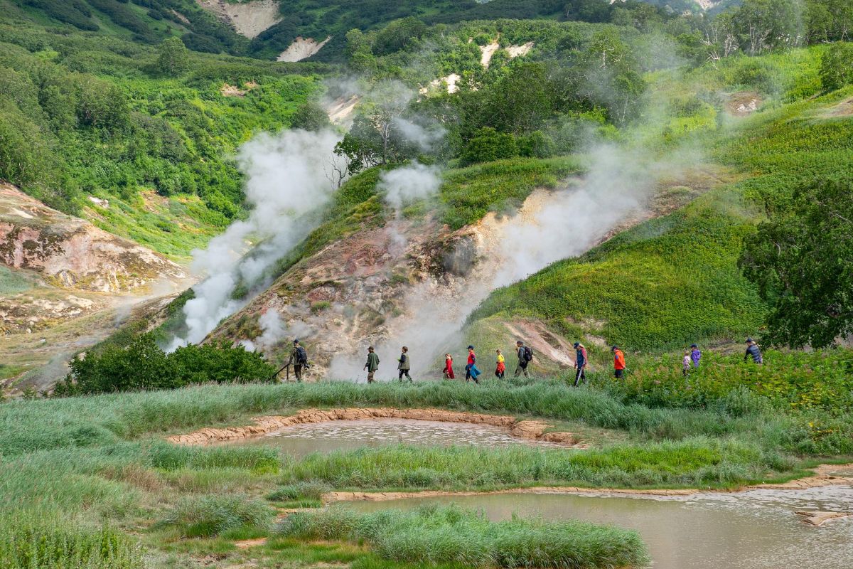 Долина гейзеров вертолетная экскурсия