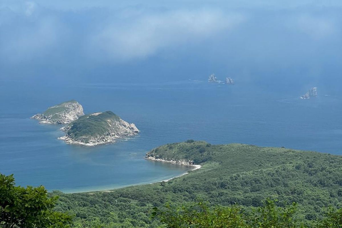 СИМФОНИЯ ОСТРОВОВ И ГОРИЗОНТОВ (ОСТРОВА И ЛАРГИ)
