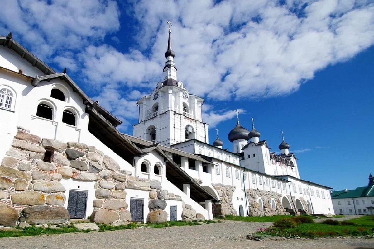 «ГРАНД-ТУР ПО КАРЕЛИИ + Соловки 3 дня» 2026