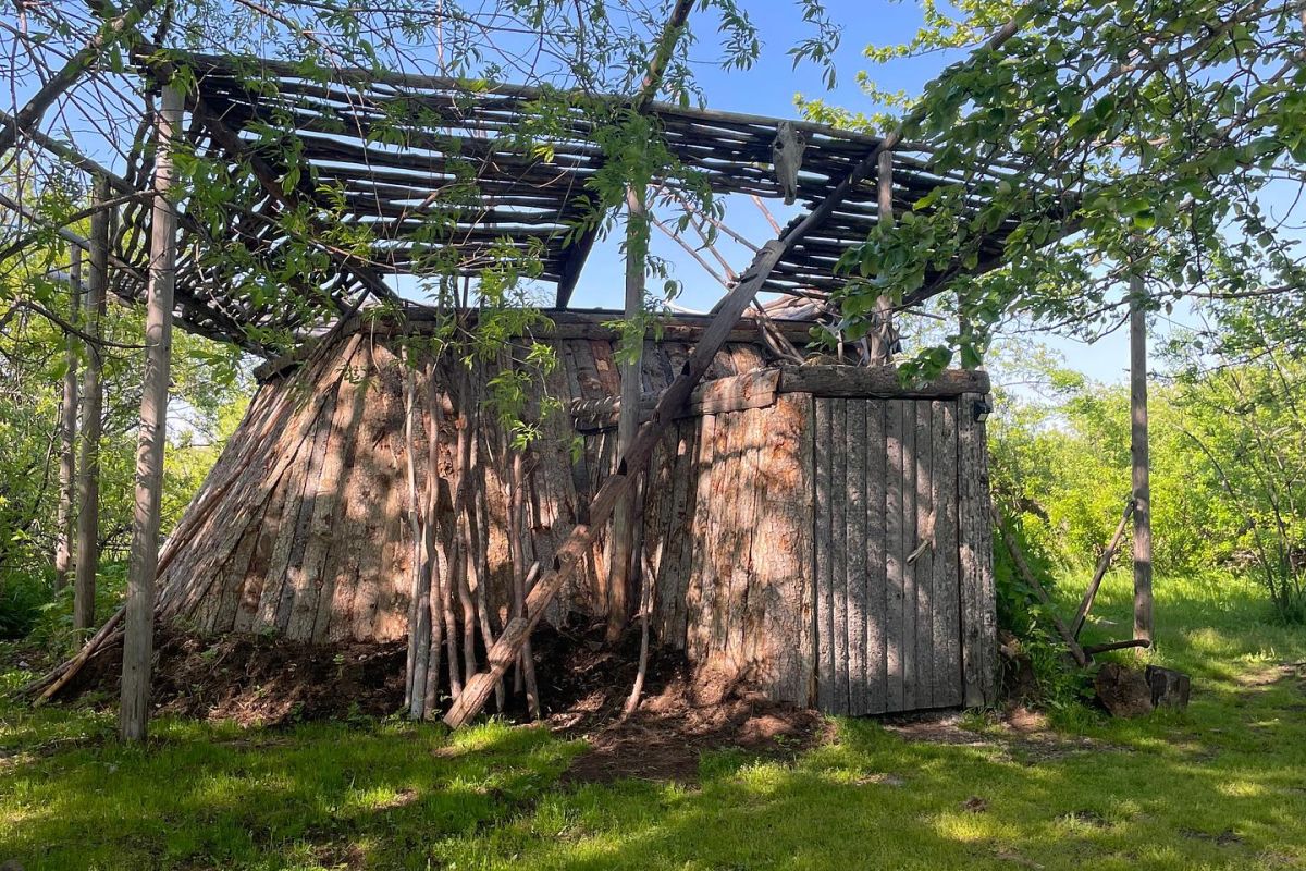 Джип-тур в Долину Не Гейзеров (Дачные источники) и гастротур в Эйвет