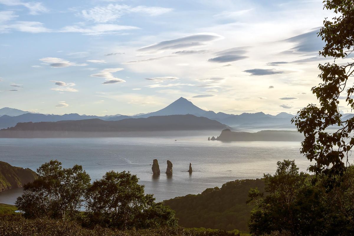 Свидание с Камчаткой в ИЮНЕ (комбинированный тур на внедорожниках, без палаток и восхождений)
