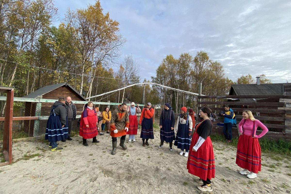 По волнам Арктики (пешая прогулка)