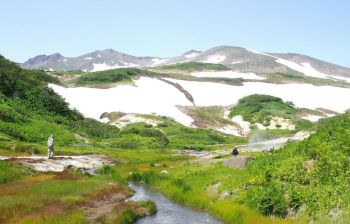 Джип-тур в Долину Не Гейзеров (Дачные источники) в Июне