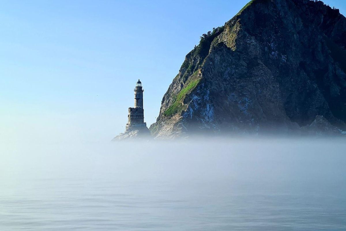 2 острова: Сахалин - Итуруп