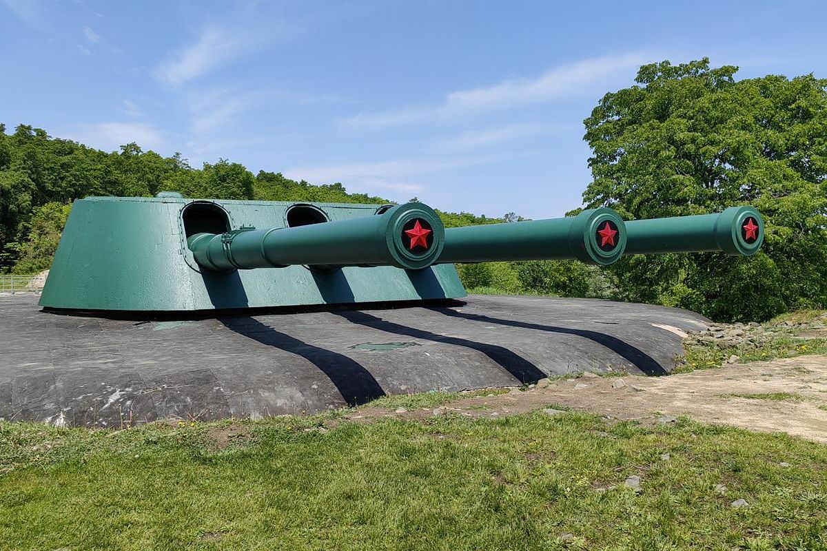 Экскурсия на остров Русский