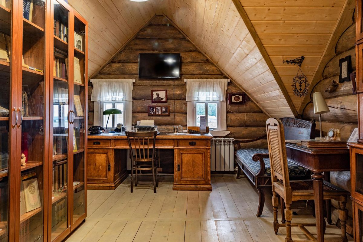 Весенний тур «Мир. Труд. Поча.»