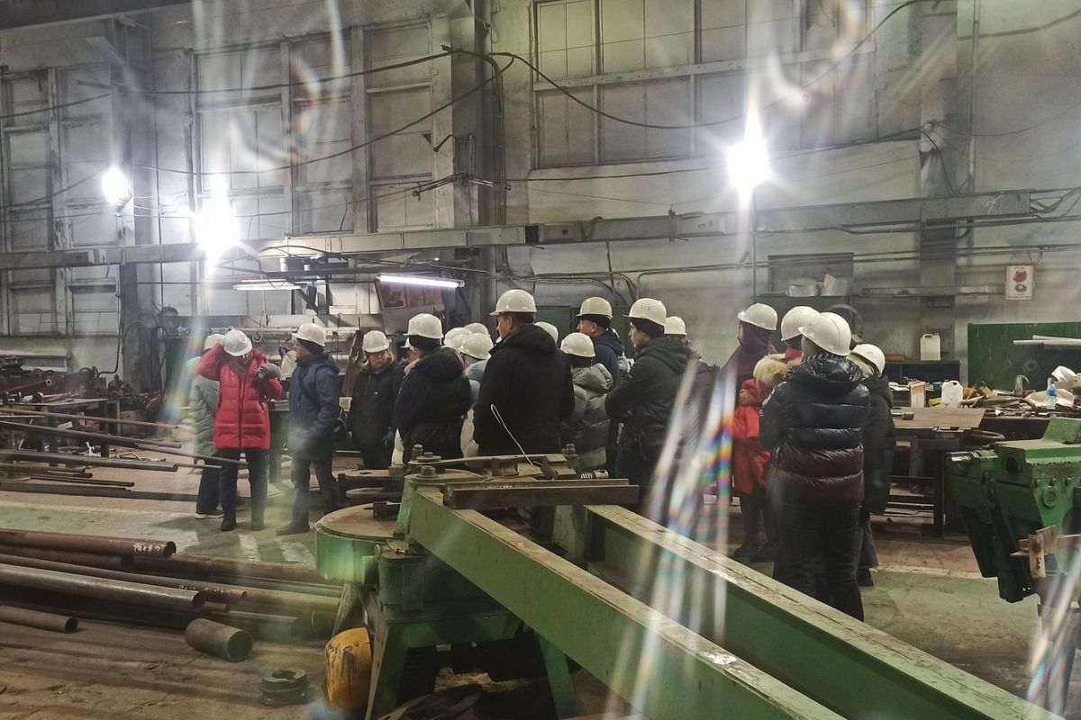 Экскурсия на Судостроительный завод