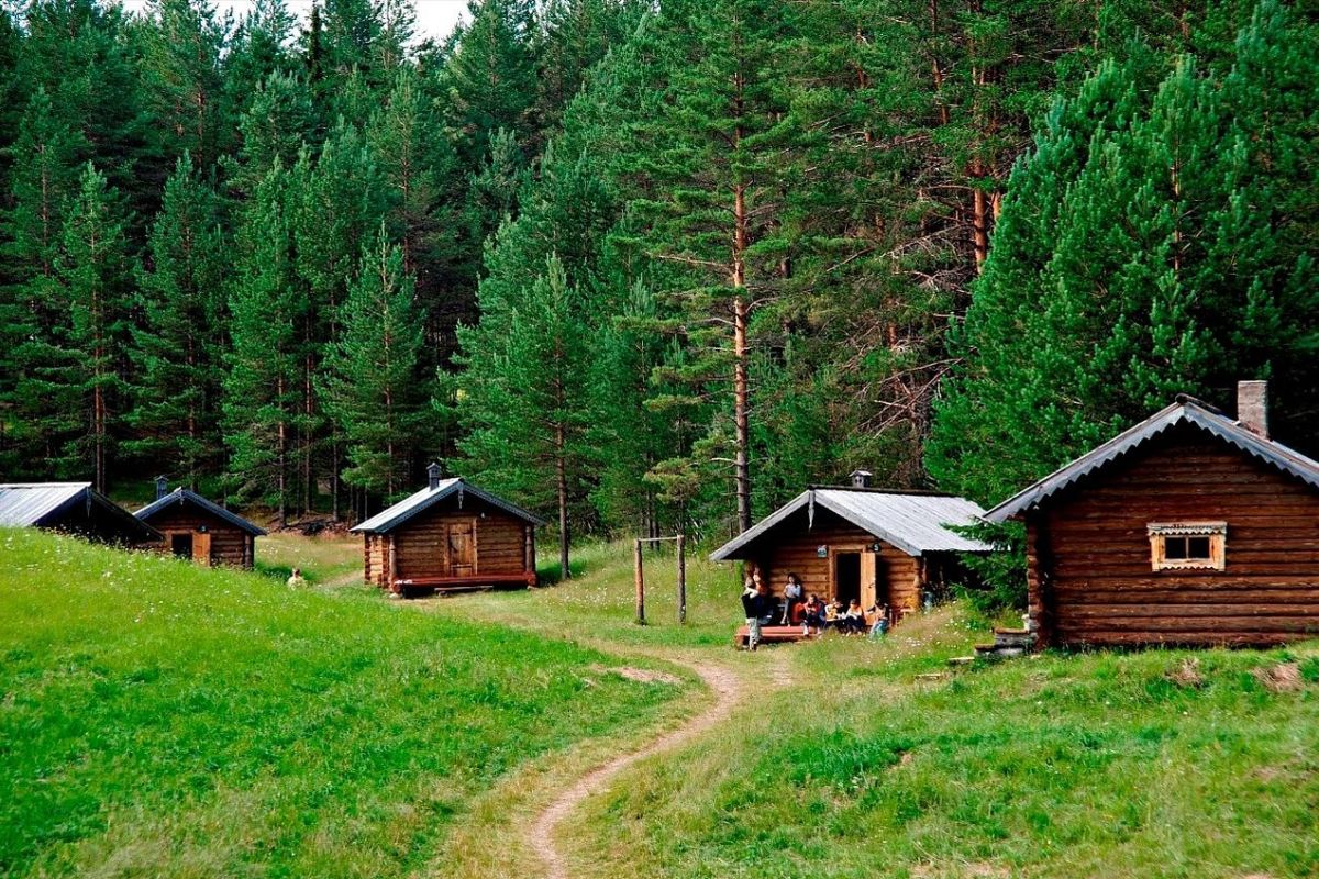 ТУР ДЛЯ ШКОЛЬНИКОВ "ВЫХОДНЫЕ В ЛЕСНОЙ ИЗБУШКЕ"