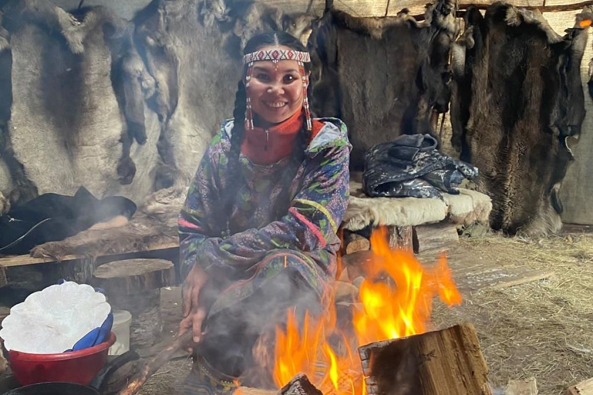 Катание на собачьих упряжках, купание в радоновых источниках