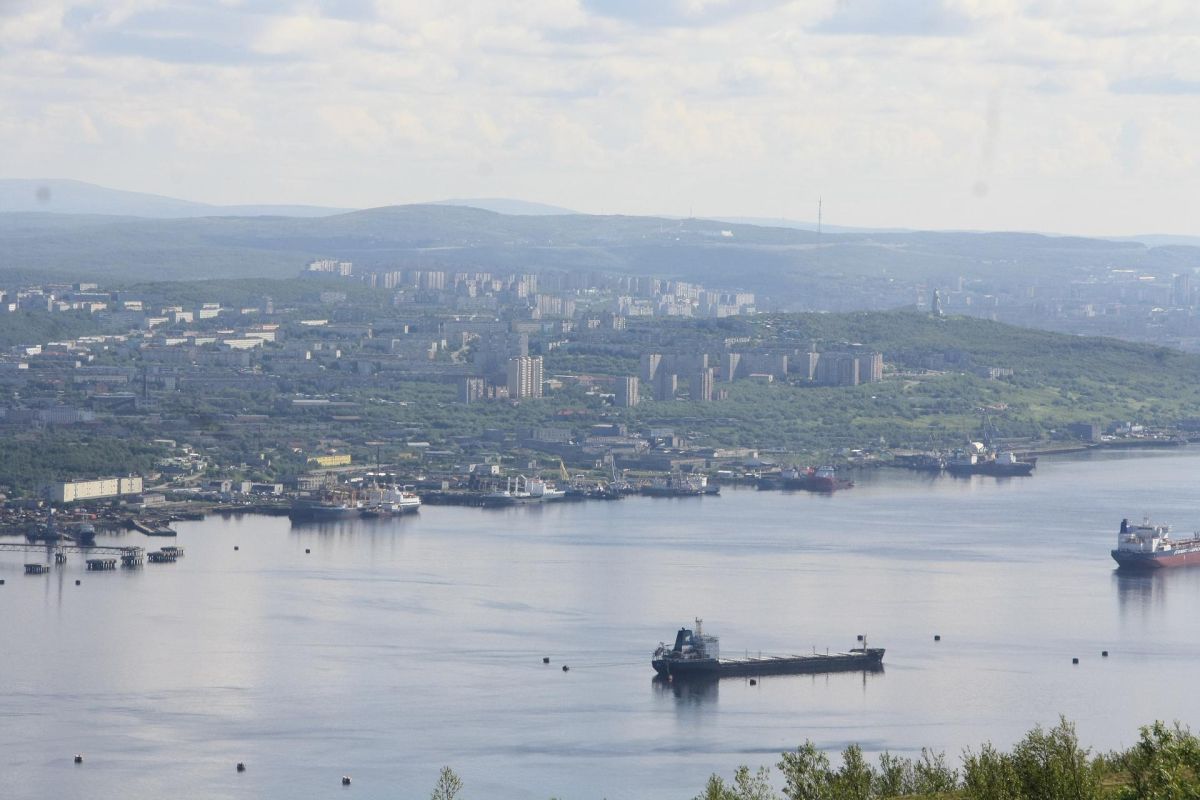 Мурманск - город Герой