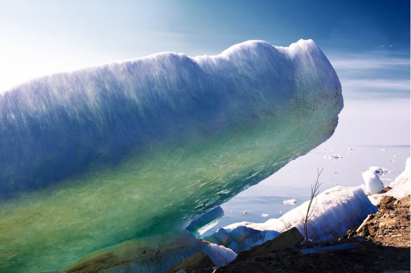 Тающий голубой лед на Таймыре