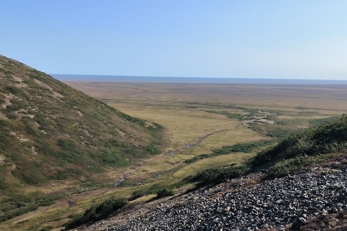 Прогулка по древнему вулкану (г. Анадырь, гора Дионисия), тур с ночёвкой