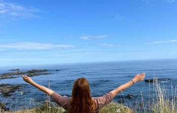 Мыс Евстафия и Голубые озера