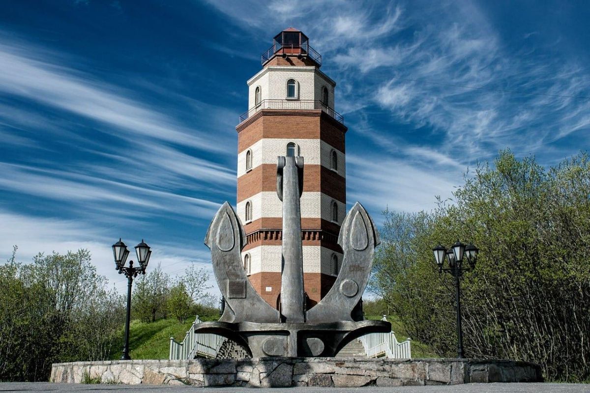 По волнам Арктики (пешая прогулка)