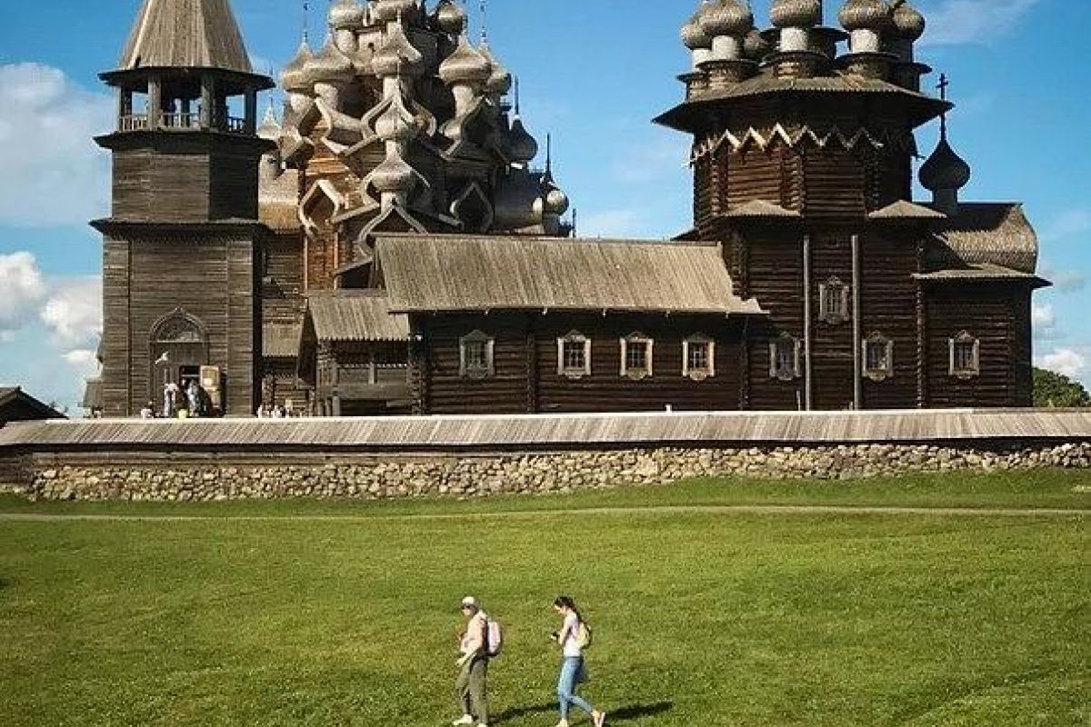 «ГРАНД-ТУР ПО КАРЕЛИИ+ Соловки 2 дня» 2026