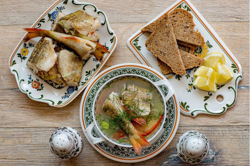 уха из речного окуня