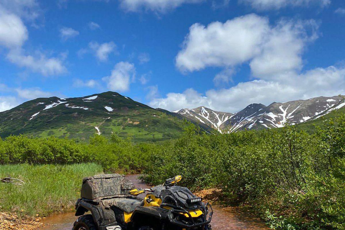 Вдыхай лето. Летний тур на Камчатку с PEAK 3'456