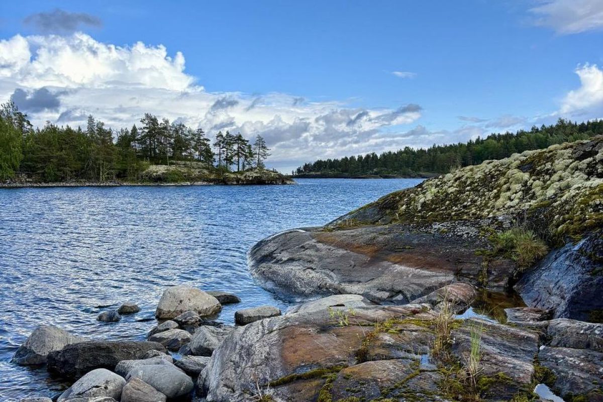 Жемчужина Приладожья: Ладожские шхеры, Сортавала, водопад Белые Мосты (Юканкоски)