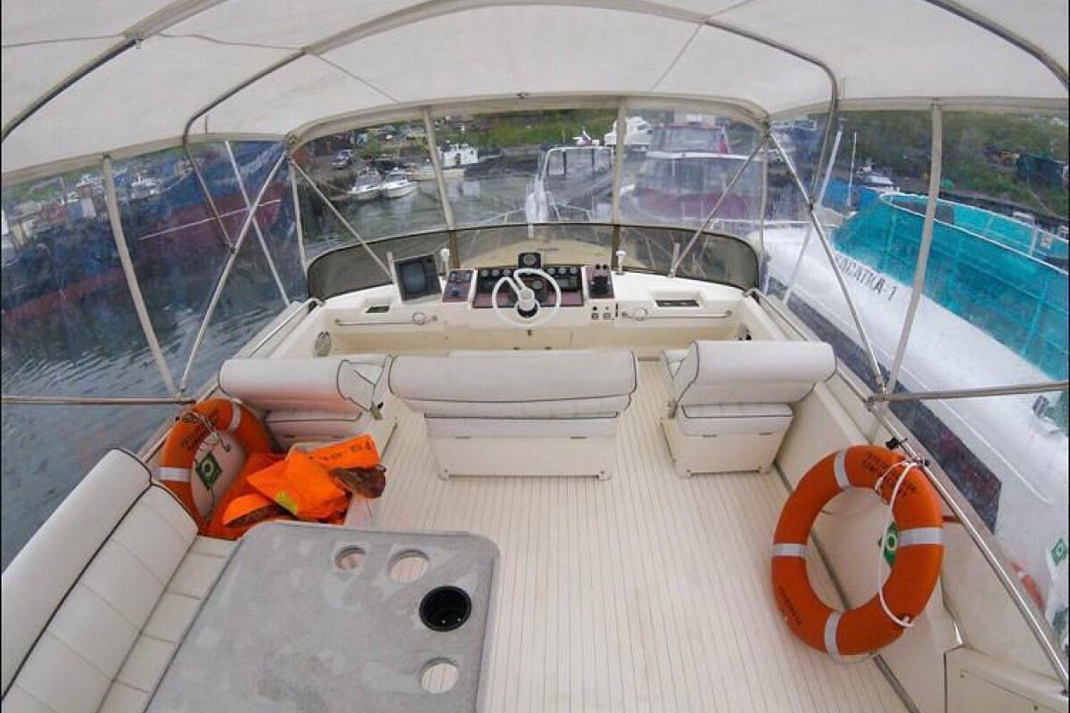 Морская прогулка по бухтам с выходом в океан