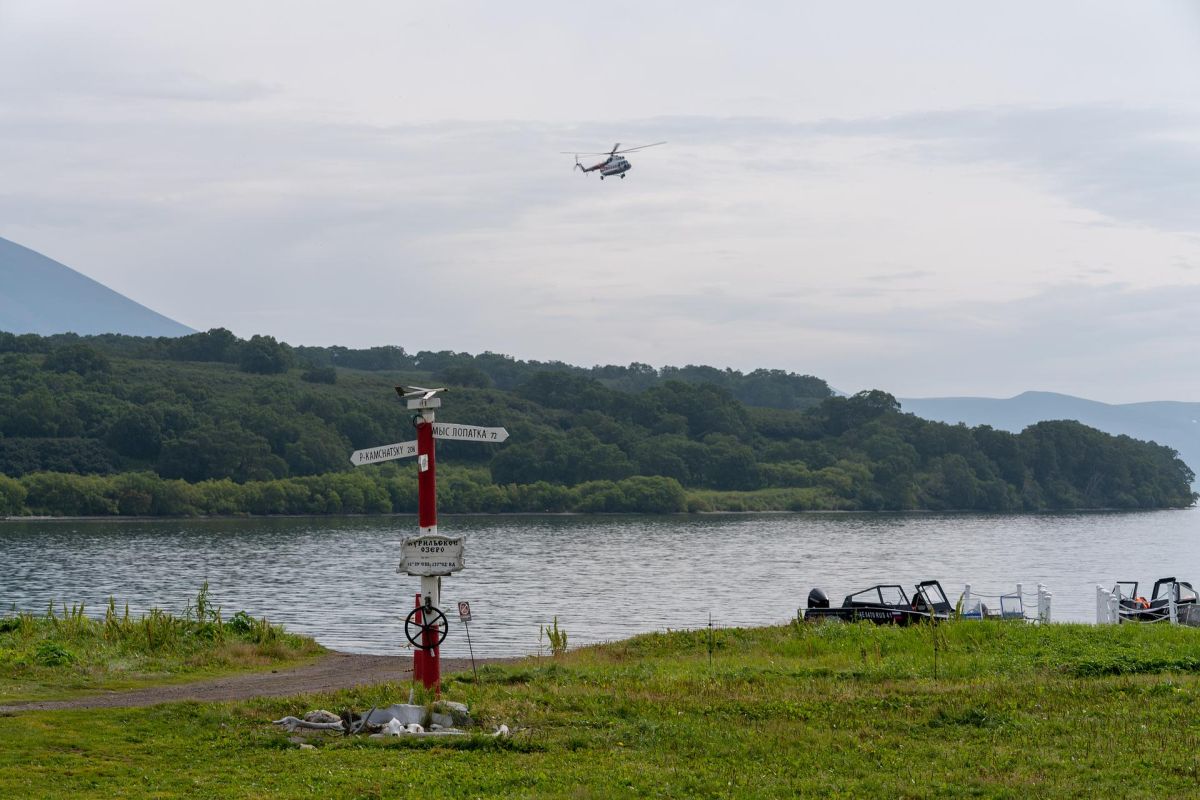 Вертолетная экскурсия на Курильское озеро, Ксудач и Ходуткинские источники