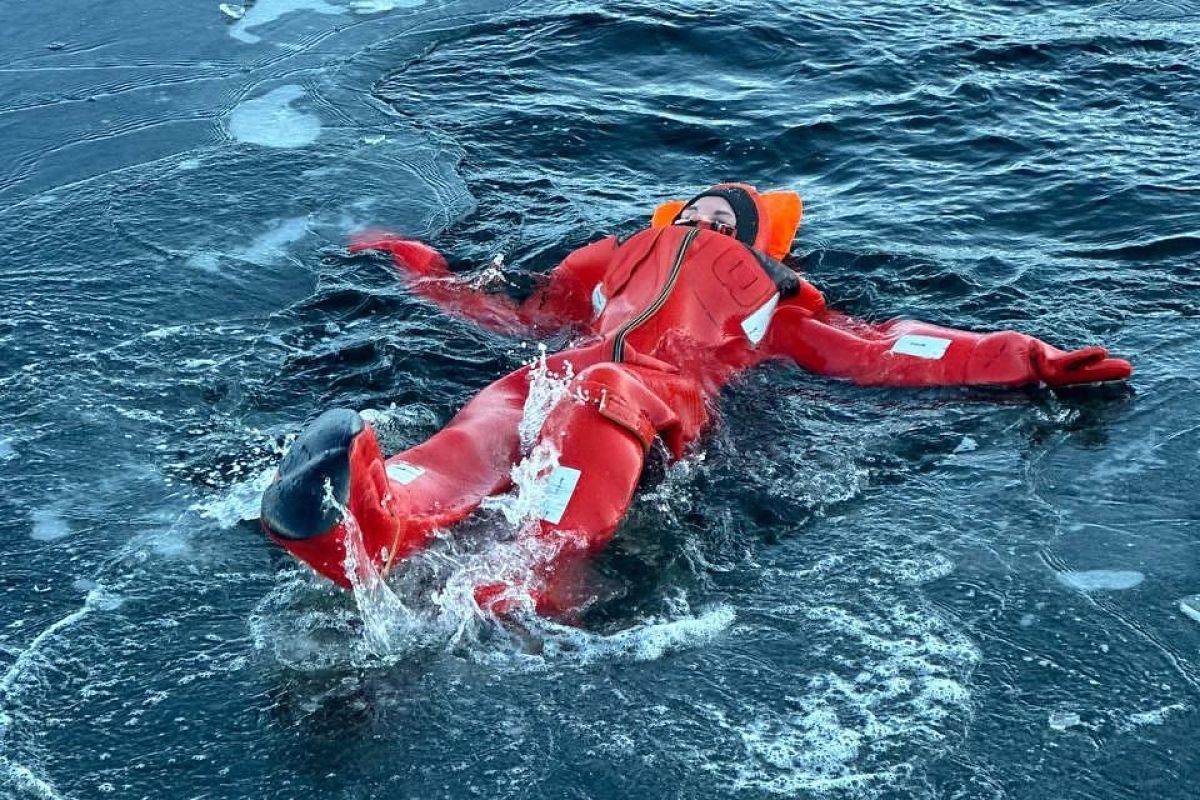 В Мурманске весна: Териберка - пешая прогулка