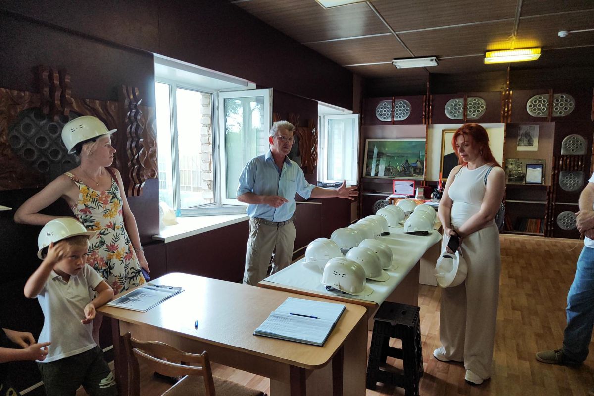 Экскурсия на Судостроительный завод