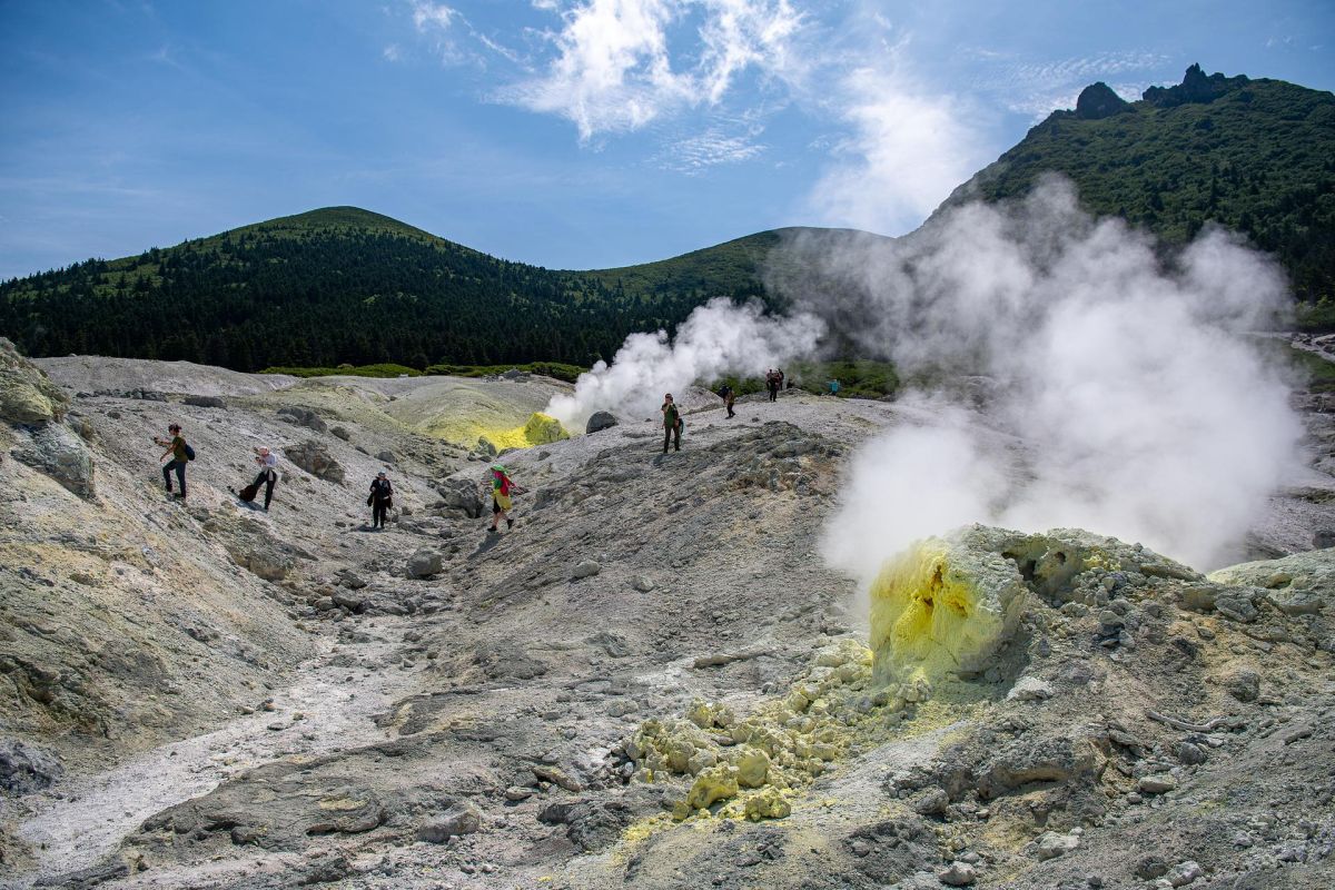 Приключенческий тур по Сахалину и Кунаширу
