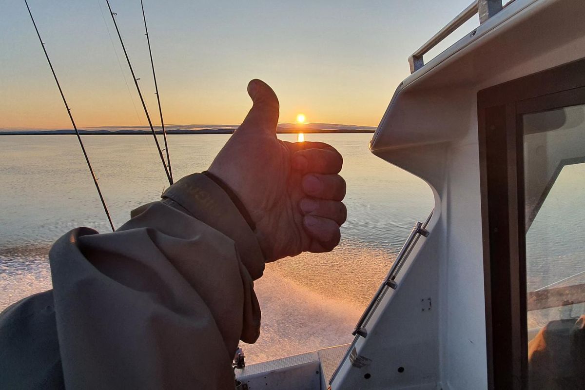 Озеро Красное – трофейная рыбалка в центральной Чукотке