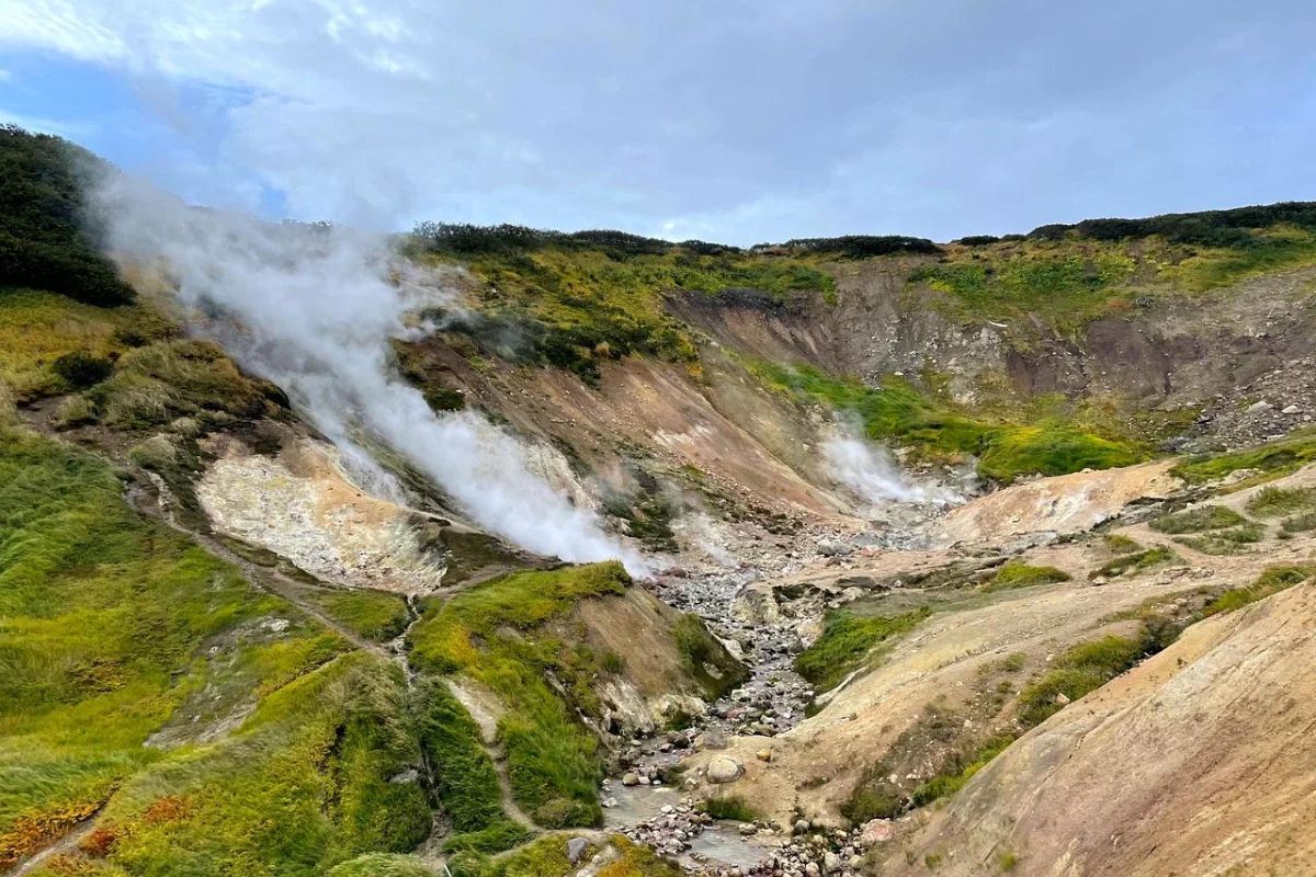 Джип-тур в Долину Не Гейзеров (Дачные источники) и гастротур в Эйвет