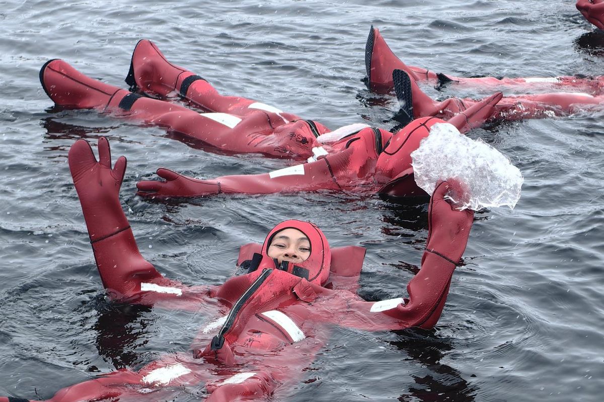 Аврора. Море. Ты. (пешая прогулка)