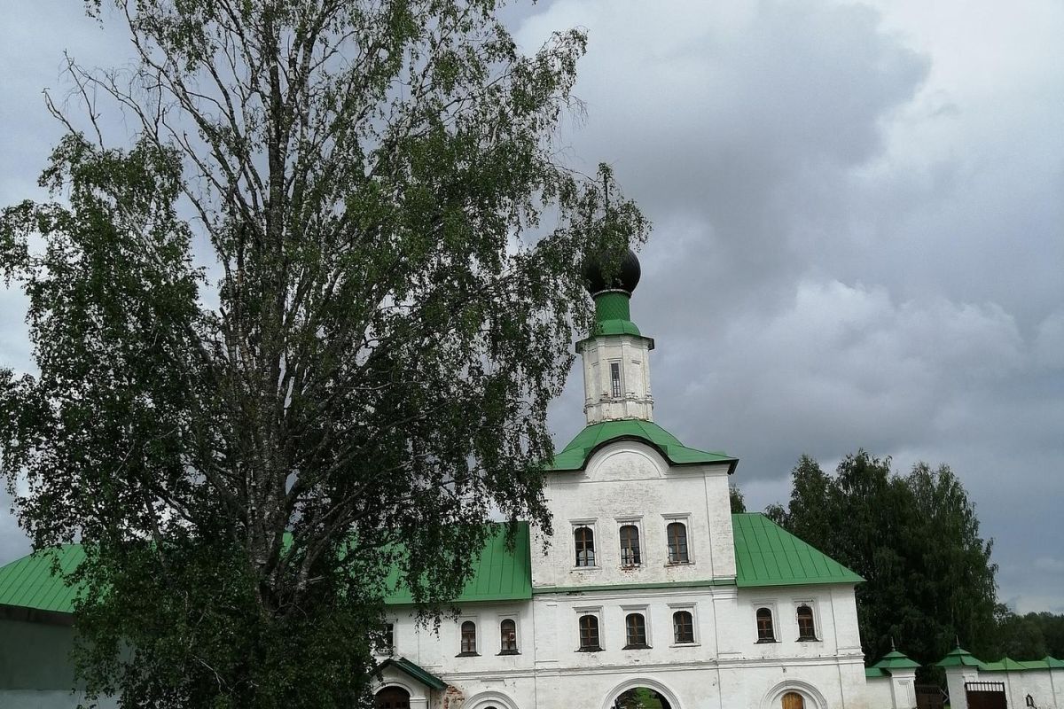 Свято - Троицкий Антониево - Сийский мужской монастырь - святая обитель по дороге на Поморье