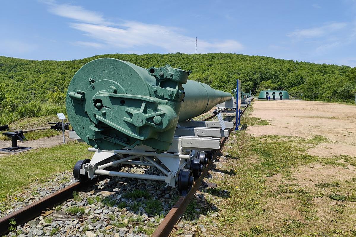 Экскурсия на остров Русский