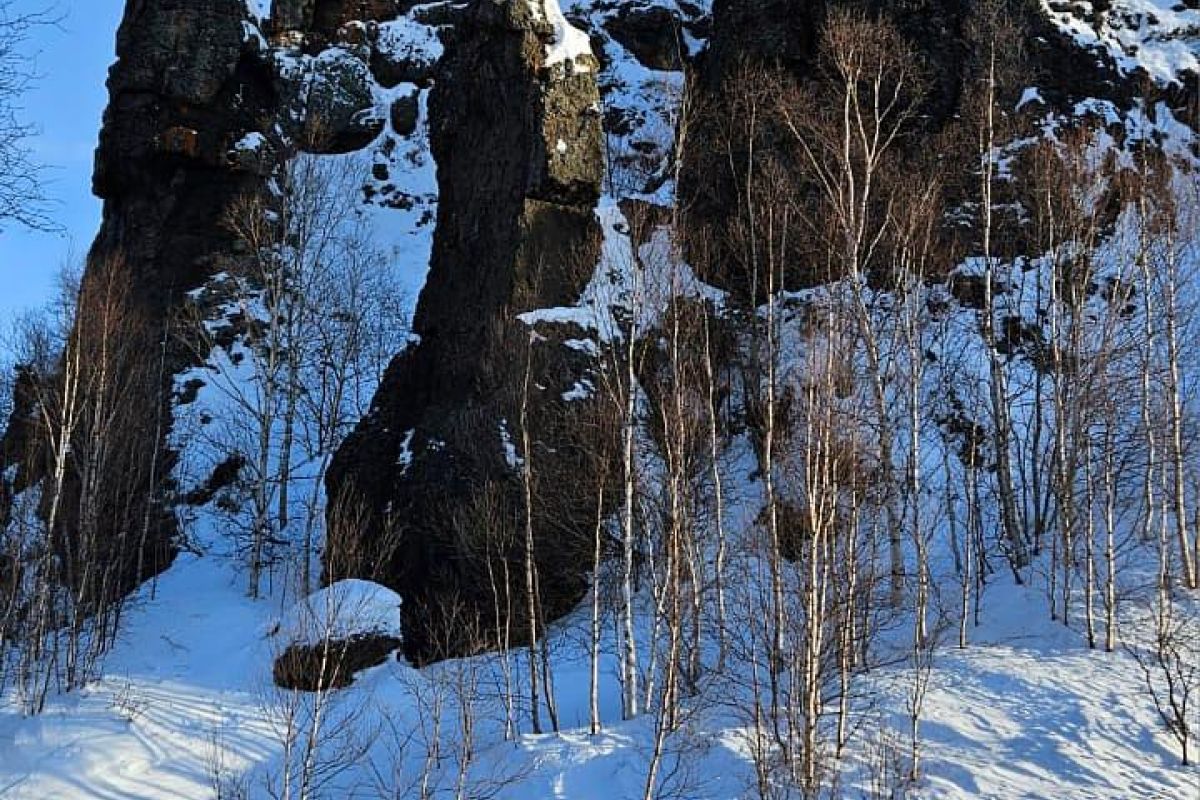Путешествие на снегоходах к памятнику Природы Аквариум