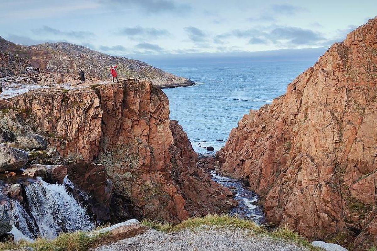 По волнам Арктики (пешая прогулка)