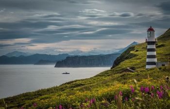 Джип-тур на мыс Маячный, скалы «Три Брата».  Халактырский пляж.