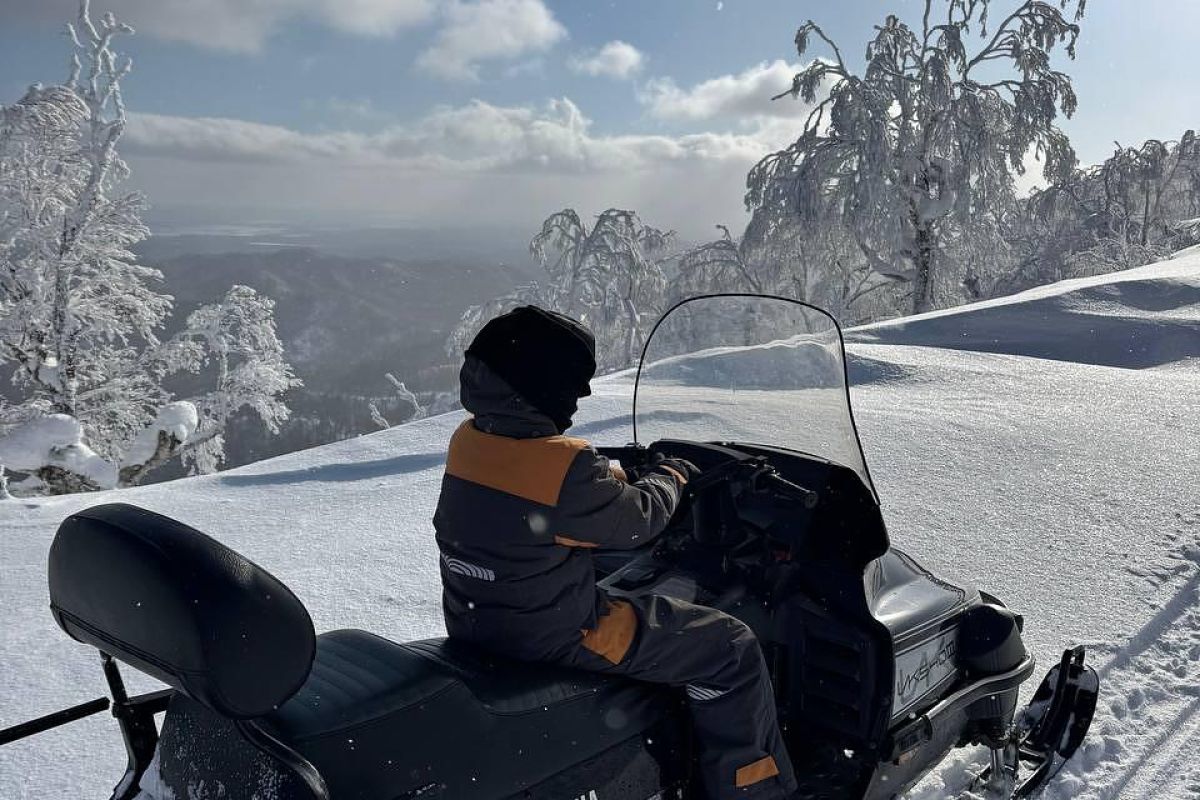 Прогулка на снегоходах "Мицульский хребет"