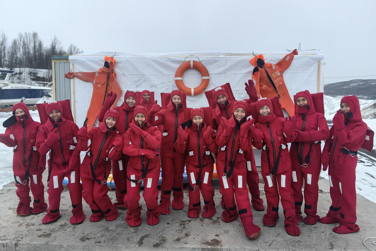 Аврора. Море. Ты. (пешая прогулка)