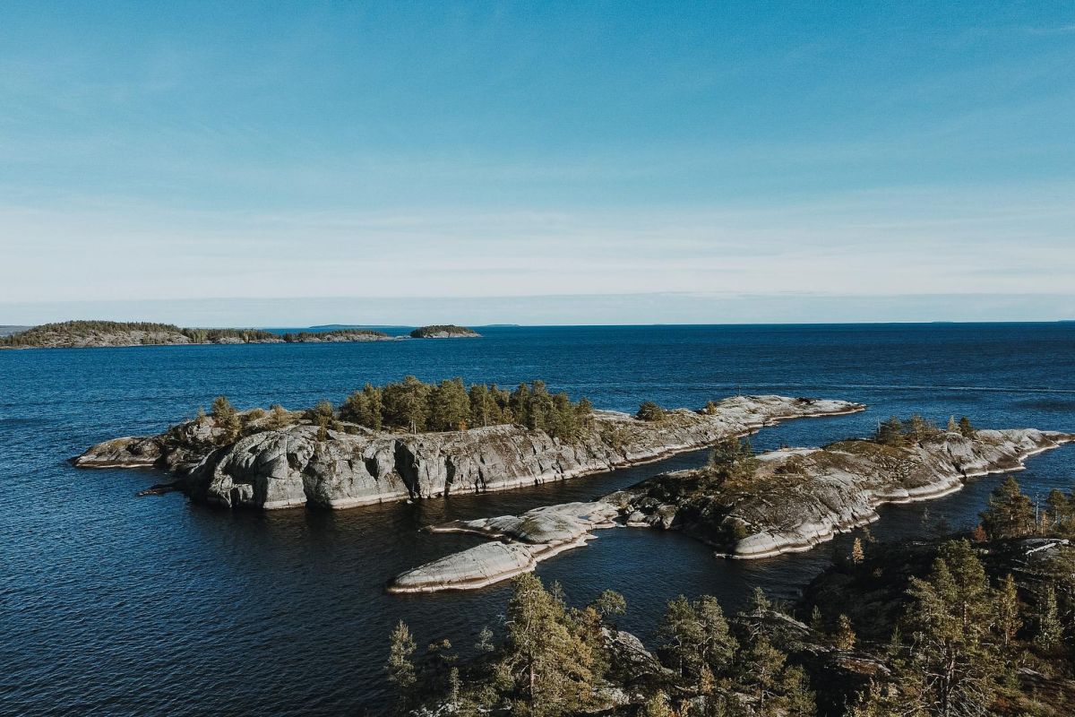 Ладожские шхеры - тур на байдарках