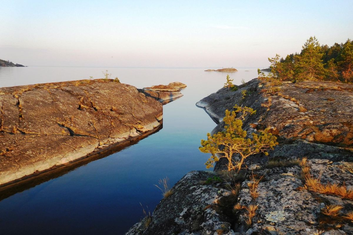 Ладожские шхеры - тур на байдарках