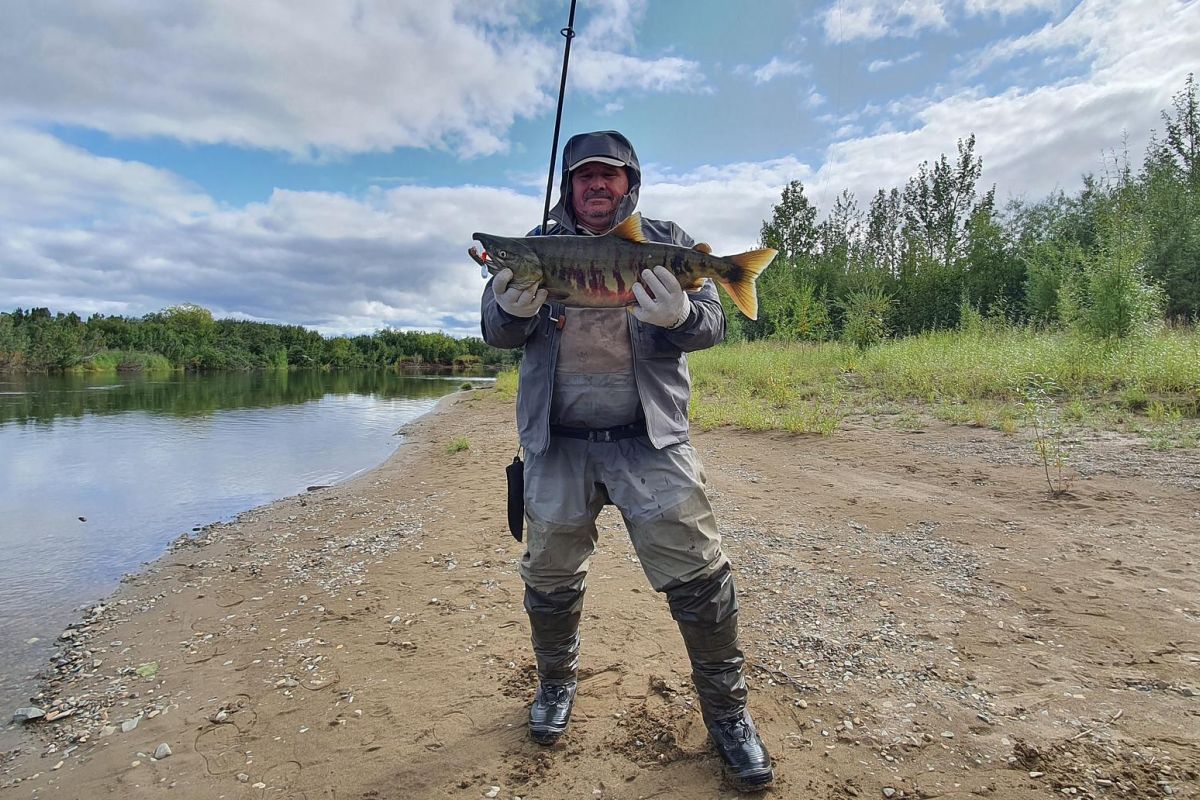 Озеро Красное – трофейная рыбалка в центральной Чукотке