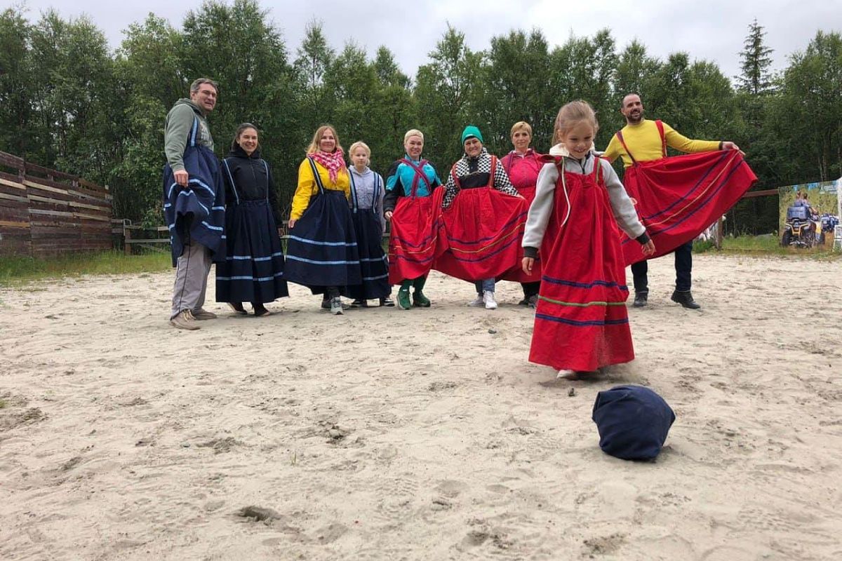 По волнам Арктики (морская прогулка)