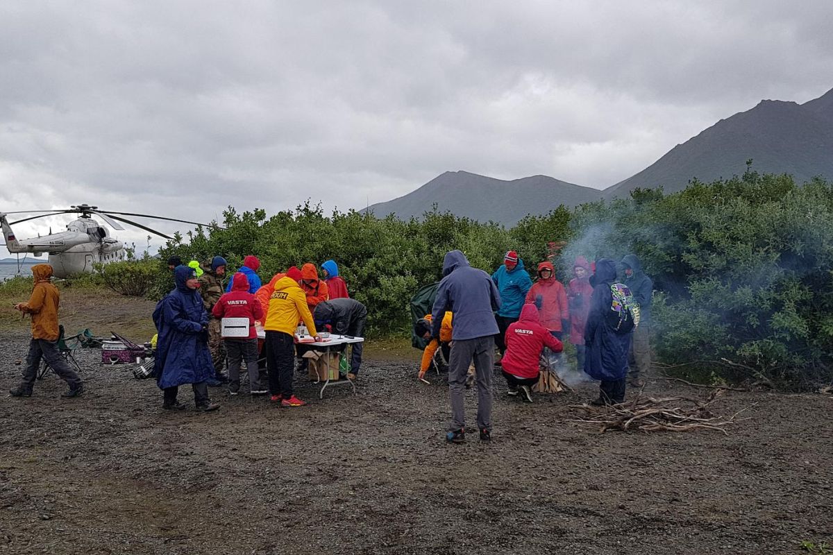 Горы, тундра, море – «три Чукотки» в одном маршруте (заброска вертолётом МИ-8)