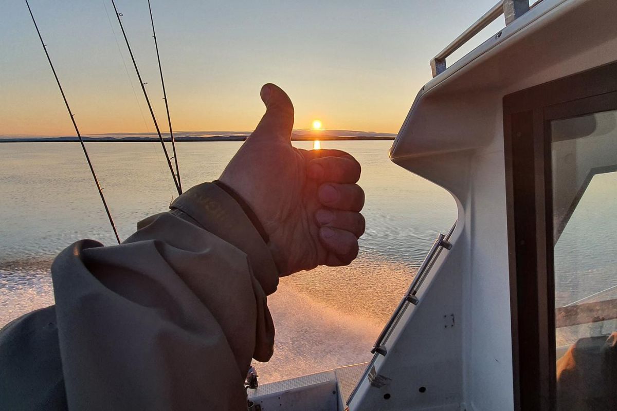 Озеро Красное – трофейная рыбалка в центральной Чукотке