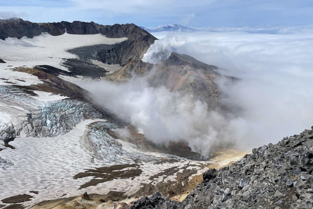 Вулканы Южно-Камчатской группы
